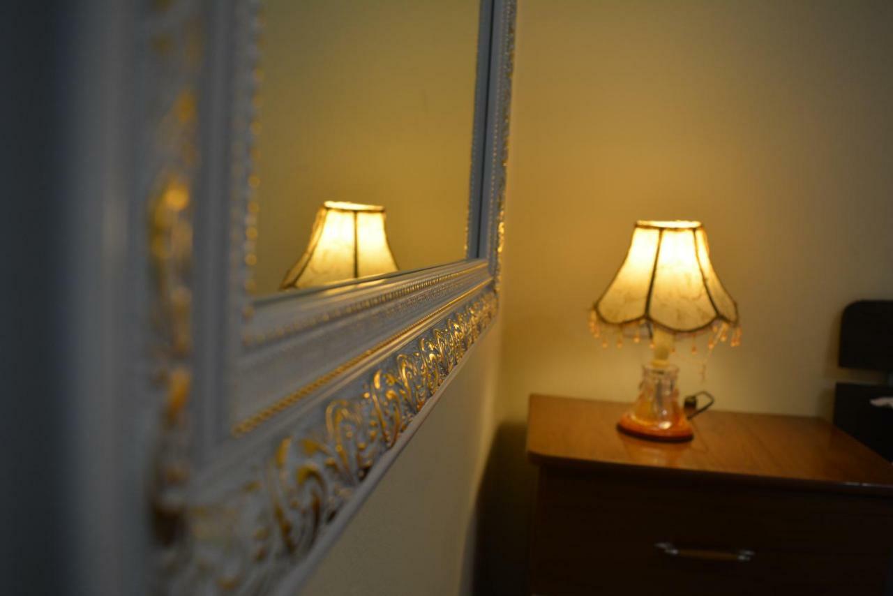 Hotel Republika ティラナ エクステリア 写真